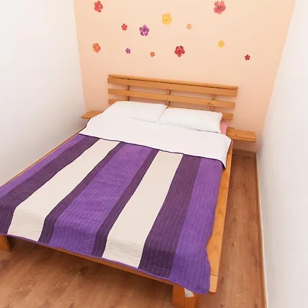 アパート Apartamento *
