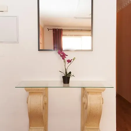 アパート Apartamento *